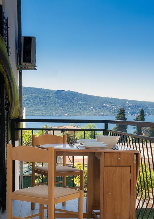 Apartments Lena Herceg Novi Exterior foto